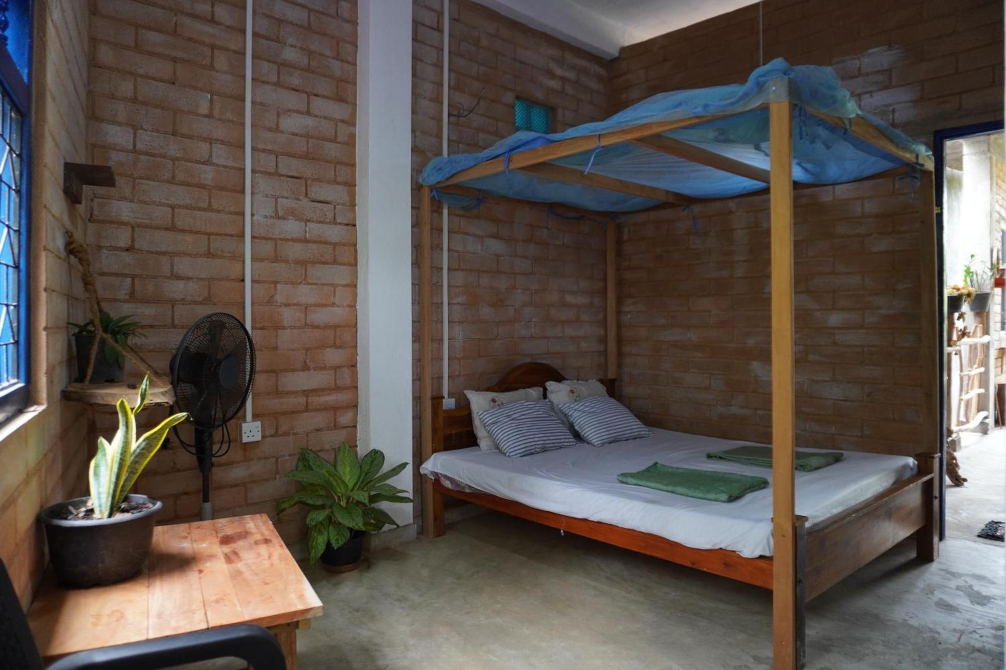 Passionfruit Homestay Матара Екстер'єр фото